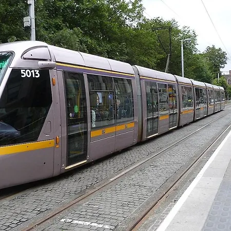 Beautiful Queen 15mins To Citycentre